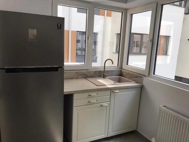 Apartament cu 2 camere decomandat, mobilat în 13 Septembrie