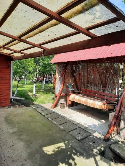 Casă cu 4 camere în Bogata