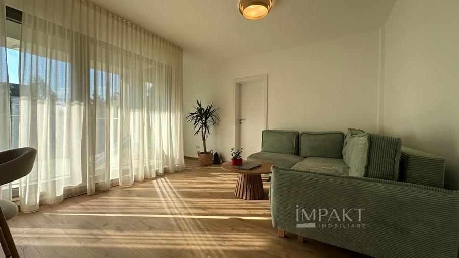 Apartament cu 3 camere semidecomandat, mobilat în Borhanci
