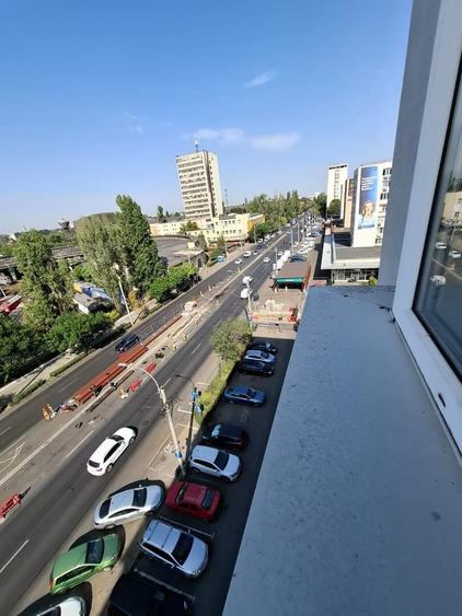 Apartament cu 2 camere semidecomandat în Grivița