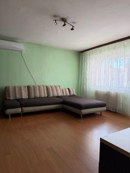 Apartament cu 2 camere în Telegrafului