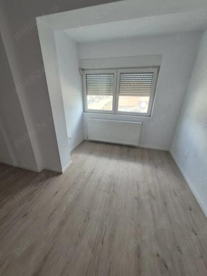 Casă cu Teren 936 Mp în Sântimbru