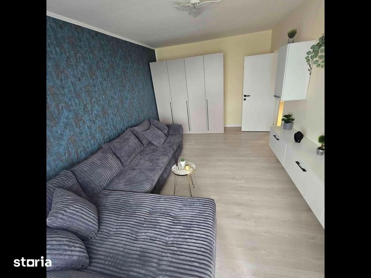 Apartament cu 3 camere decomandat în Giurgiului