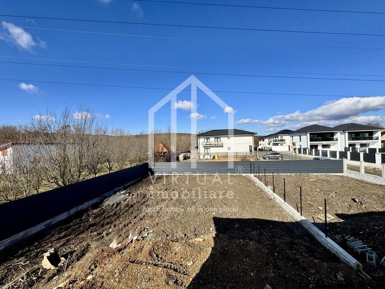 Duplex cu 5 camere cu Canalizare în Șelimbăr