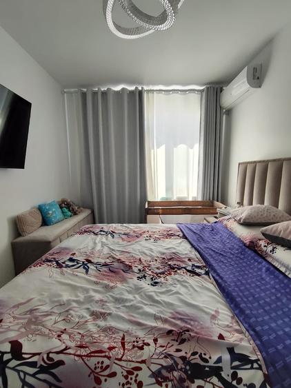 Apartament cu 4 camere decomandat, mobilat în Brâncoveanu
