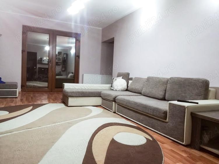 Casă cu 5 camere în Leș
