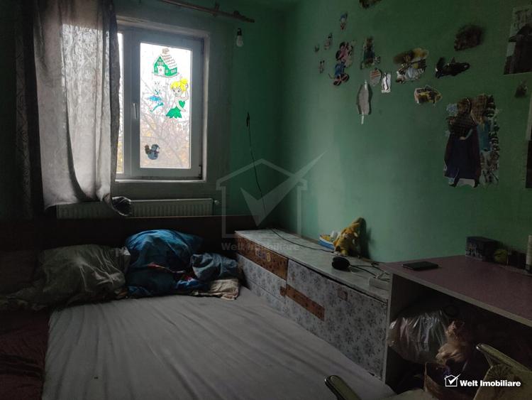 Apartament cu 3 camere semidecomandat în Gheorgheni