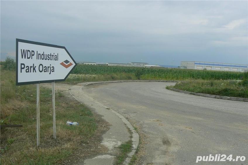 Teren de 15000 mp, în Oarja