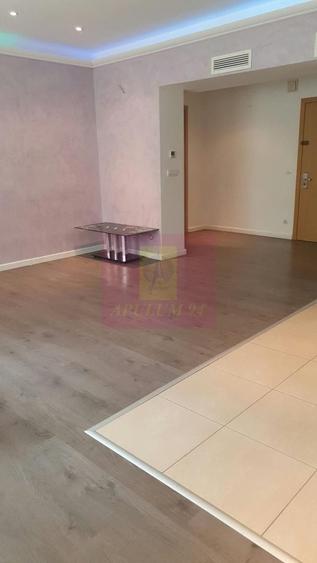 Apartament cu 2 camere decomandat în Vitan