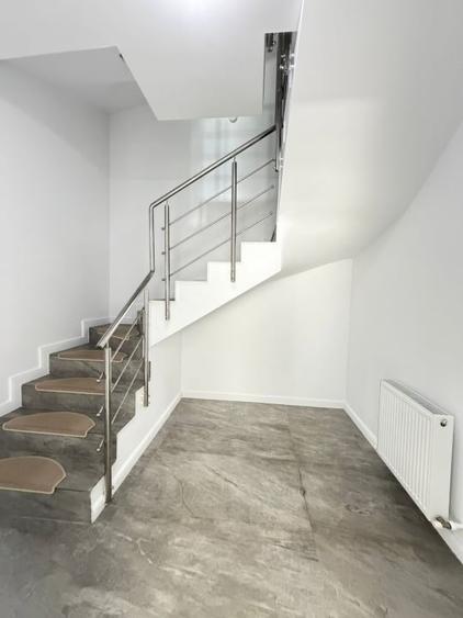 Duplex cu 6 camere cu Canalizare în Bragadiru
