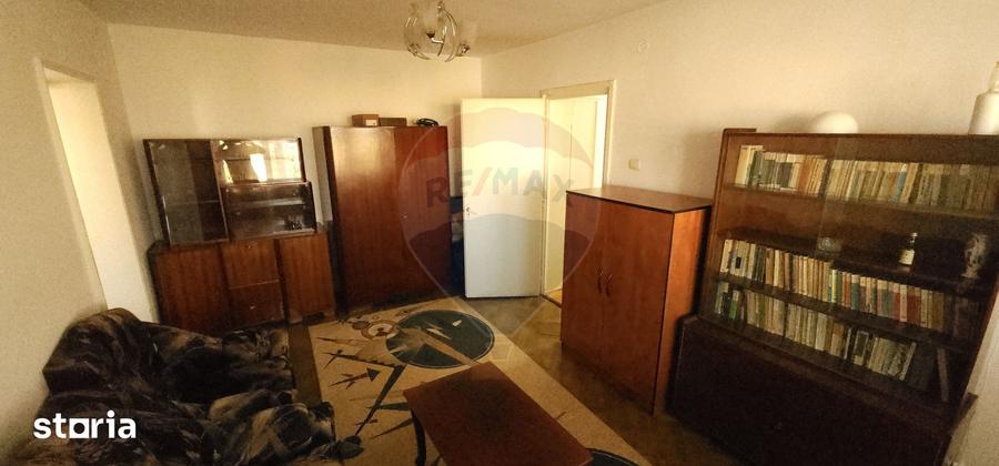 Apartament cu 2 camere semidecomandat în Kiseleff