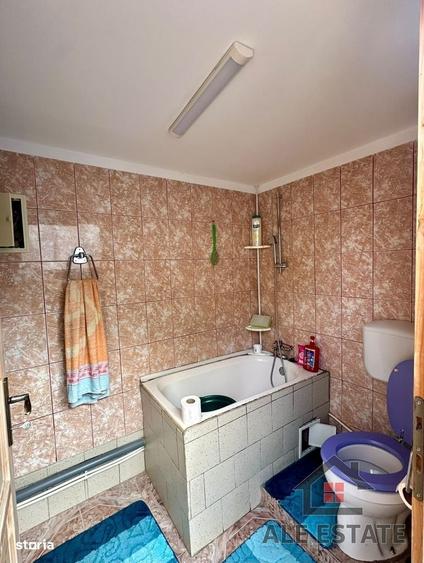 Casă cu 4 camere cu Teren 166 Mp în Central