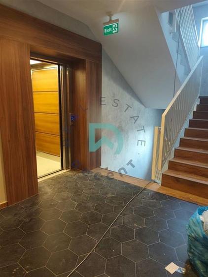 Apartament cu 3 camere decomandat în Avantgarden