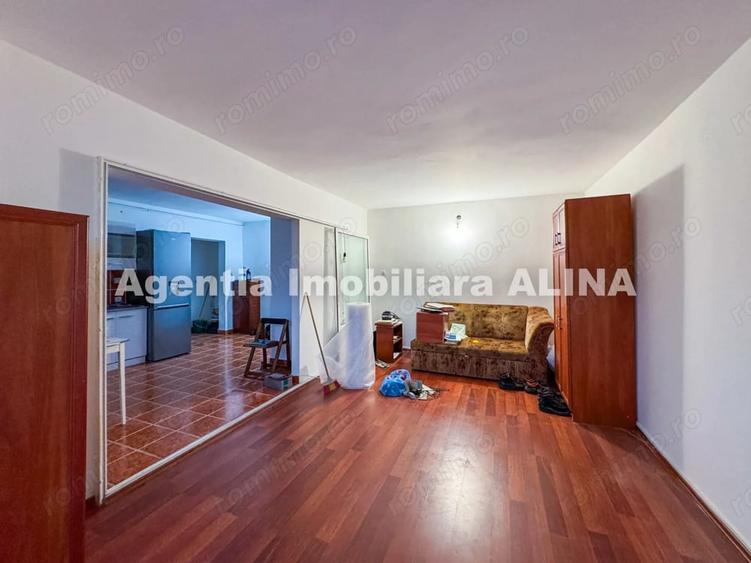 Apartament cu 2 camere decomandat în Decebal