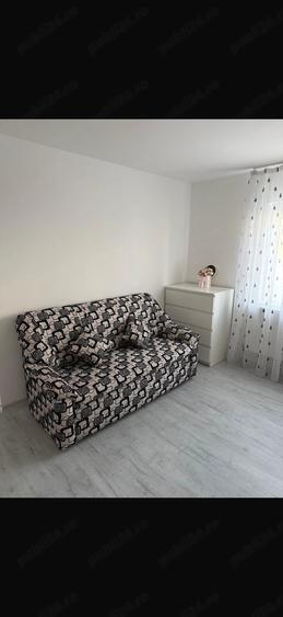 Apartament cu 2 camere semidecomandat în Micro 6