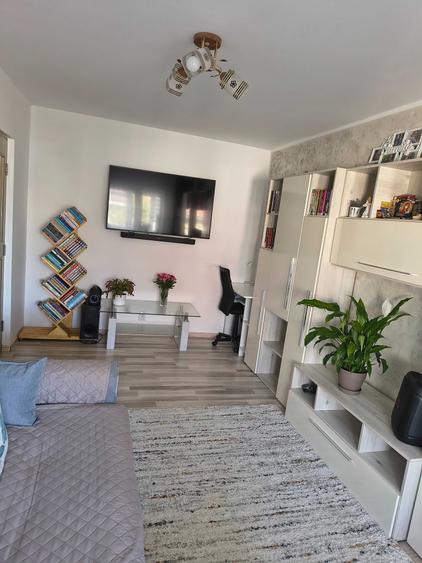 Apartament cu 2 camere decomandat în Sfântu Ilie