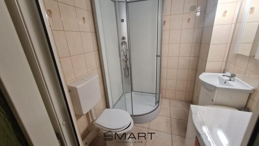 Garsonieră decomandată în Hipodrom 2