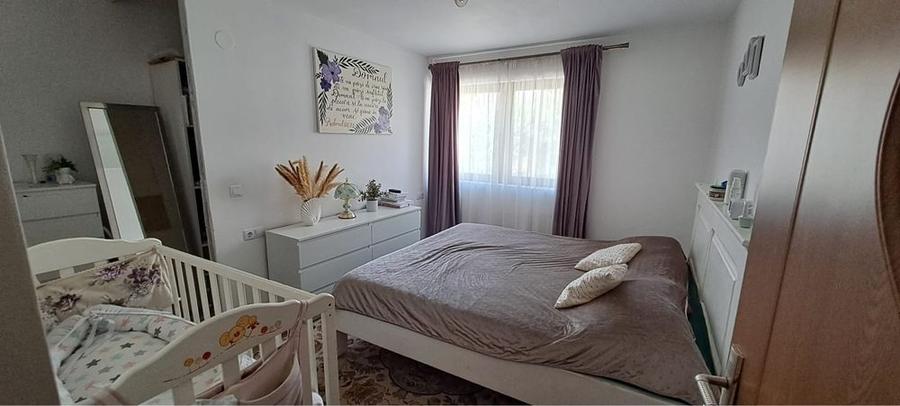 Casă cu 4 camere în Rebrișoara