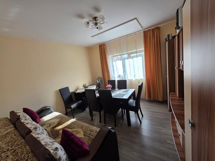 Casă individuală cu 2 camere cu Canalizare în Mintia