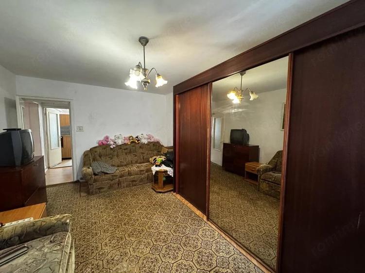 Apartament decomandat cu 2 camere, zona Simion Barnutiu - 2