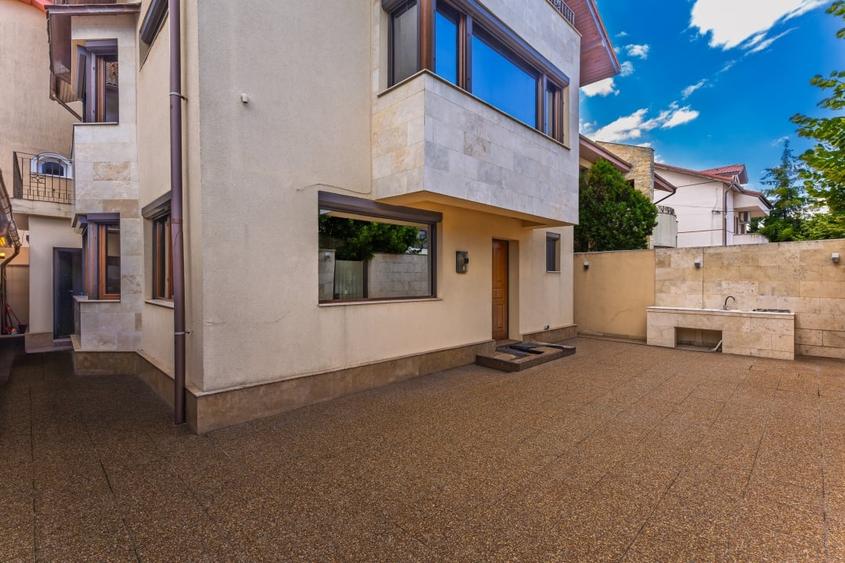 Vila spațioasă 5 camere, 5 băi, Garaj 2 mașini, Zona Primo – poziție excelentă - 28