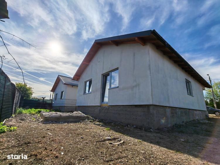 Casă cu 3 camere cu Teren 250 Mp în Agigea
