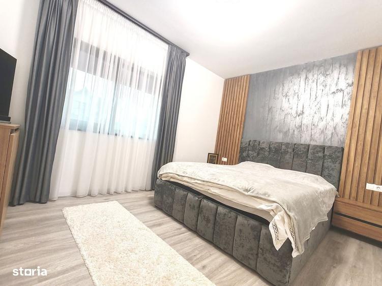 Casă cu 4 camere în Central