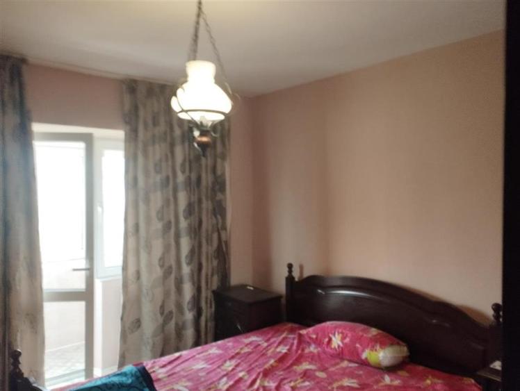 Apartament cu 4 camere decomandat, mobilat în Nord