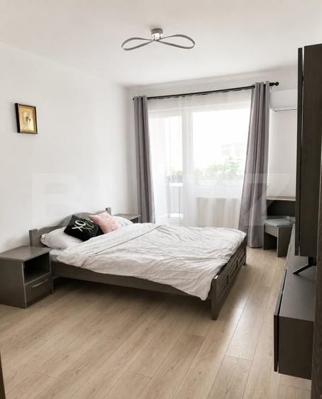 Apartament cu 2 camere semidecomandat, mobilat în Baciu
