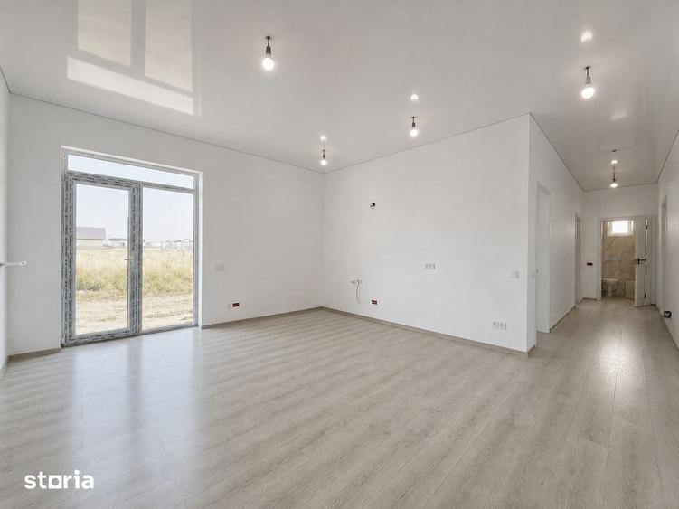 Casă cu 4 camere cu Teren 390 Mp în Central