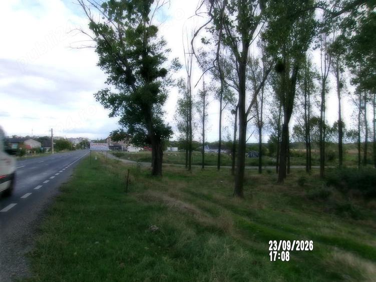 Teren de 1010 mp, în Măcin