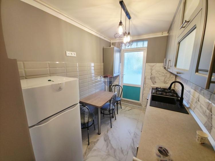 Apartament cu 2 camere decomandat, mobilat în Dărmănești