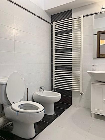 Apartament cu 3 camere decomandat în Herăstrău