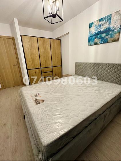 Apartament cu 2 camere semidecomandat în Ghencea