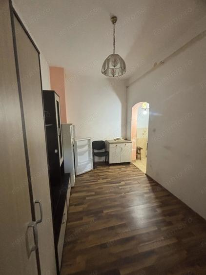 Garsonieră decomandată în Iosefin