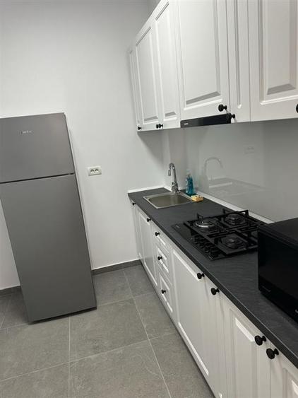 Apartament cu 3 camere decomandat, mobilat în Centrul Istoric