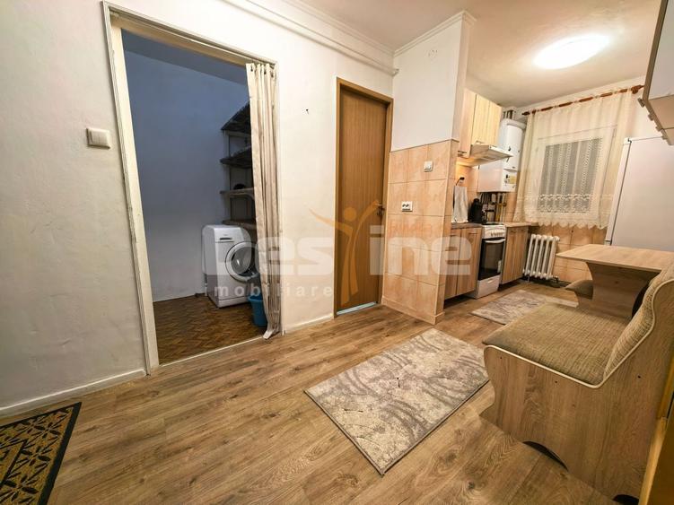 Garsonieră decomandată, mobilată în Frumoasa