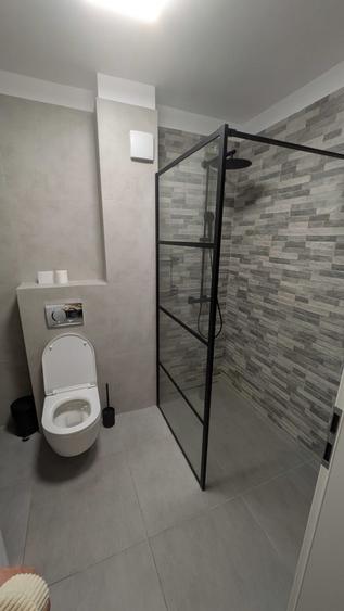 Apartament cu 2 camere semidecomandat în Dâmbul Rotund