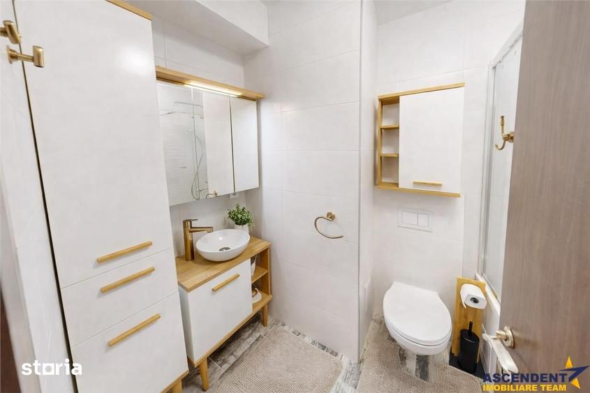 Apartament cu 4 camere, mobilat în Central