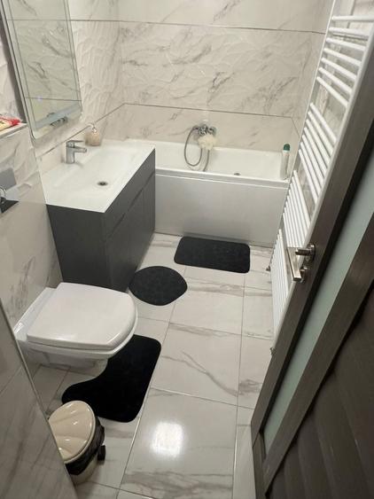 Apartament cu 3 camere în Iosia