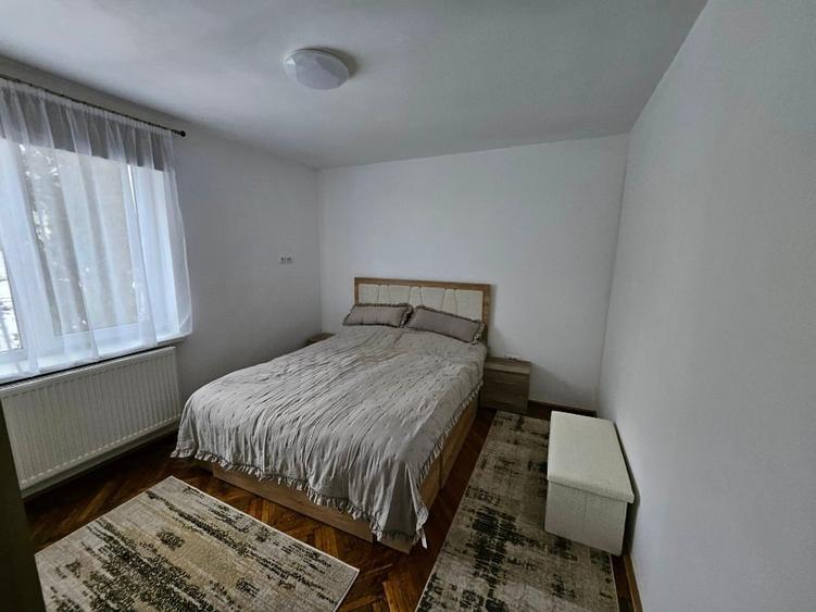Apartament cu 2 camere decomandat în Centrul Istoric