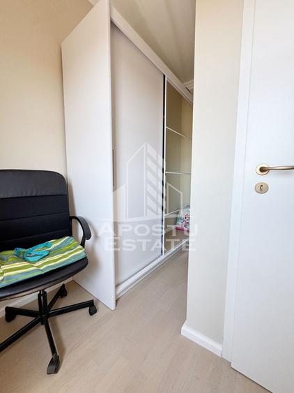 Penthouse 3 camere de vanzare, 97mp utili + balcon -Giroc - 5