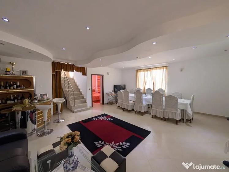 Casă cu 5 camere cu Teren 500 Mp în Lilieci