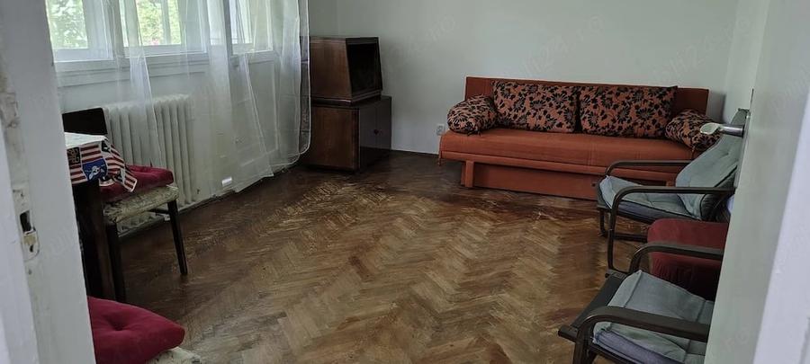 Apartament cu 3 camere decomandat în Gheorgheni