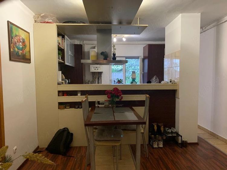 Apartament cu 4 camere decomandat, mobilat în Steaua
