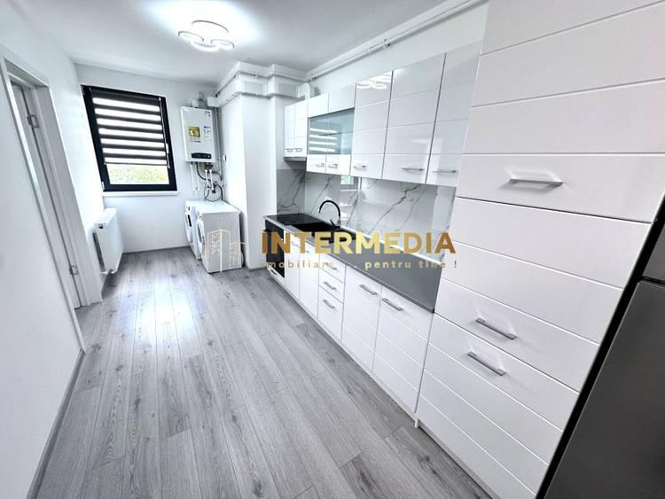 Apartament cu 2 camere decomandat, mobilat în Cetate