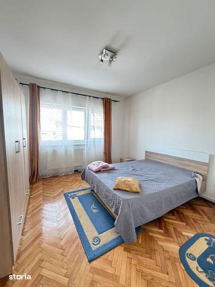 Apartament cu 3 camere decomandat în Semicentral