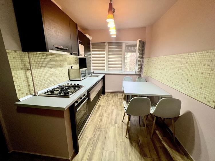 Apartament cu 3 camere în Podgoria