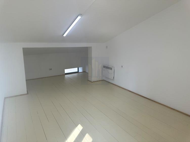 Birou, de 220 mp, în Ultracentral