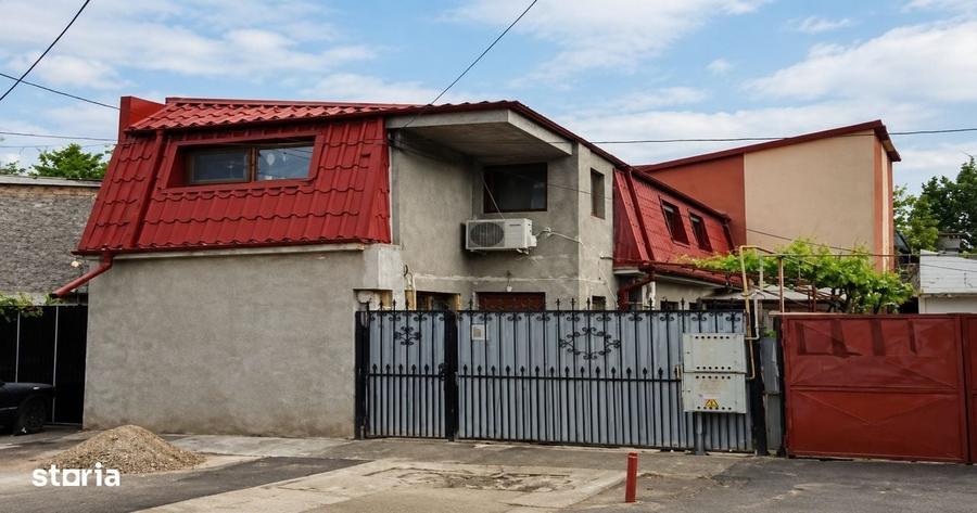 Casă cu 4 camere în Nicolae Bălcescu